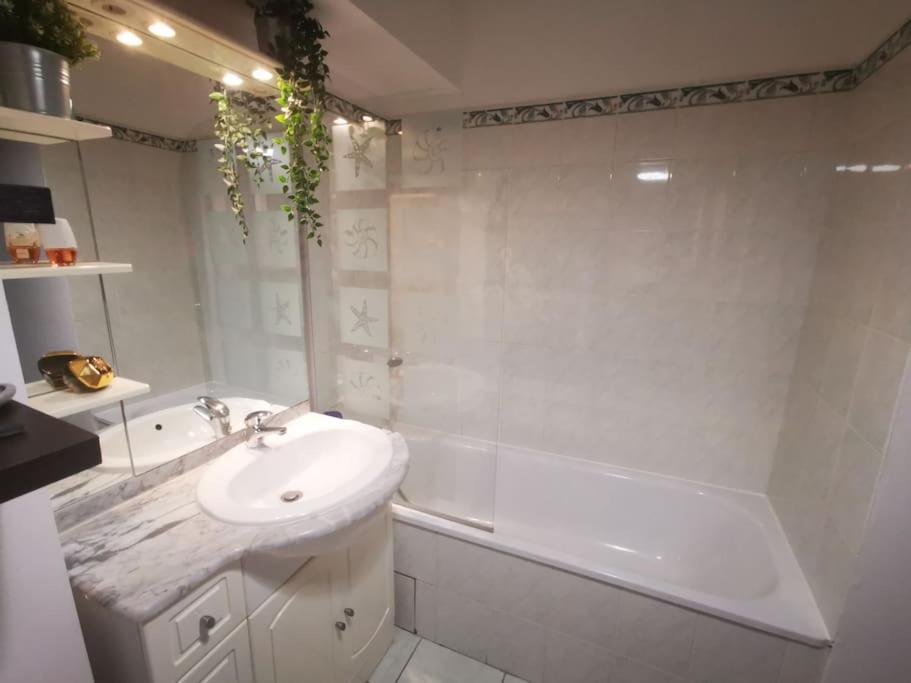 Appartement Chaleureux Proche Disney 44M2 Pour 4 Pers Classe 3 Etoiles Torcy  Buitenkant foto